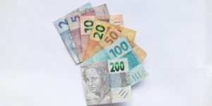 Monitor do PIB-FGV aponta desaceleração da economia no segundo trimestre, com alta de 0,3%